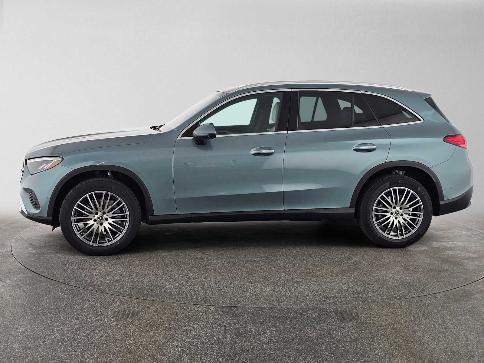 2027 Mercedes-Benz GLC 300 SUV