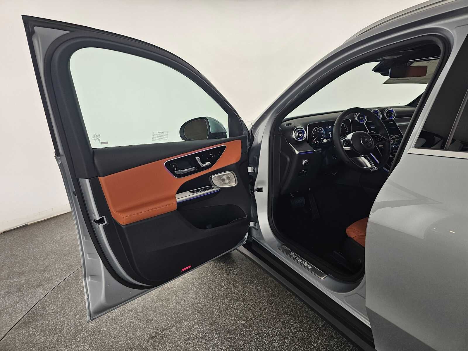 2027 Mercedes-Benz GLC 300 SUV