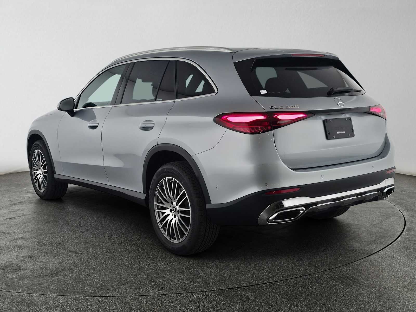 2027 Mercedes-Benz GLC 300 SUV