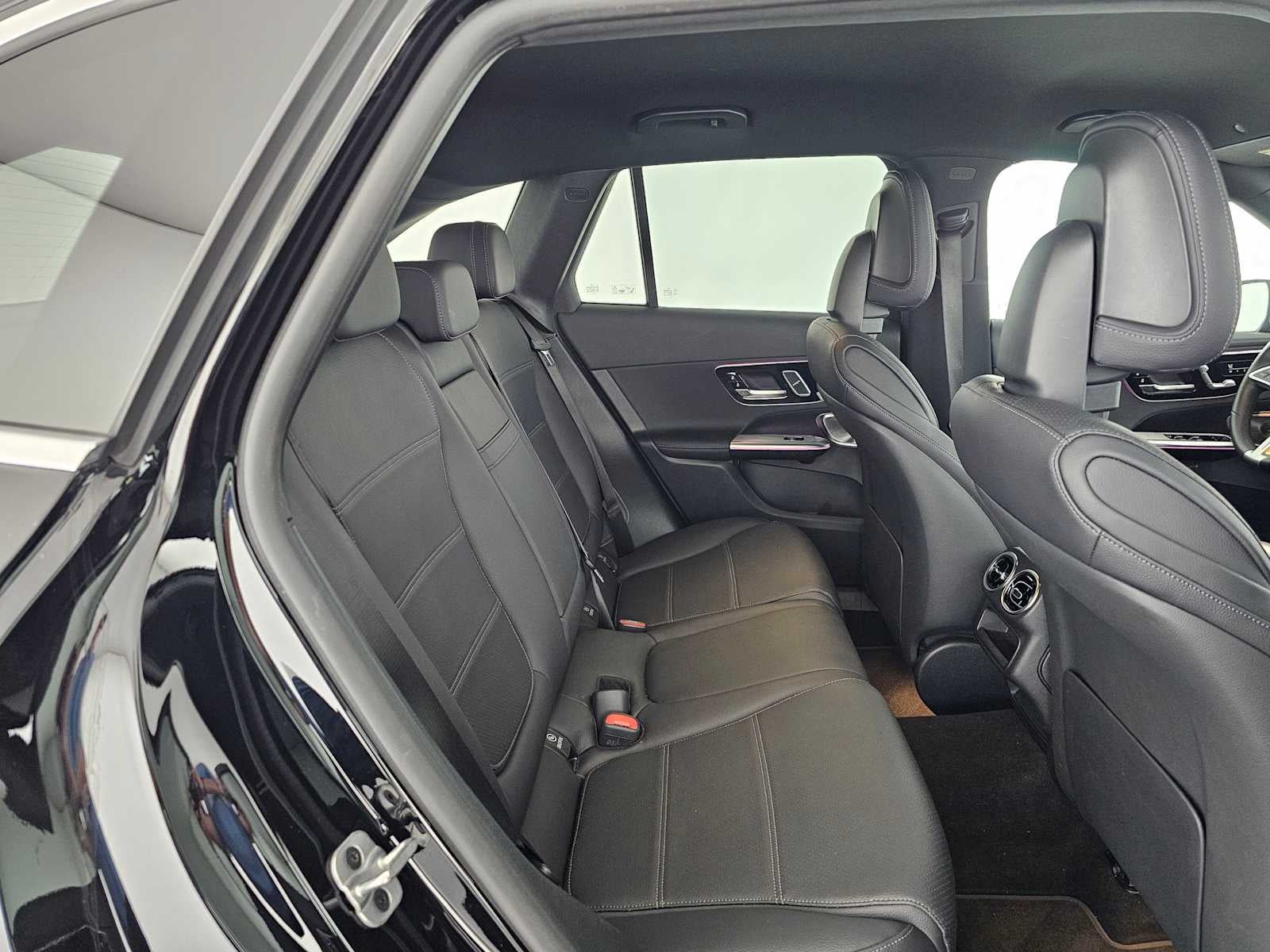 2025 Mercedes-Benz GLC GLC 300