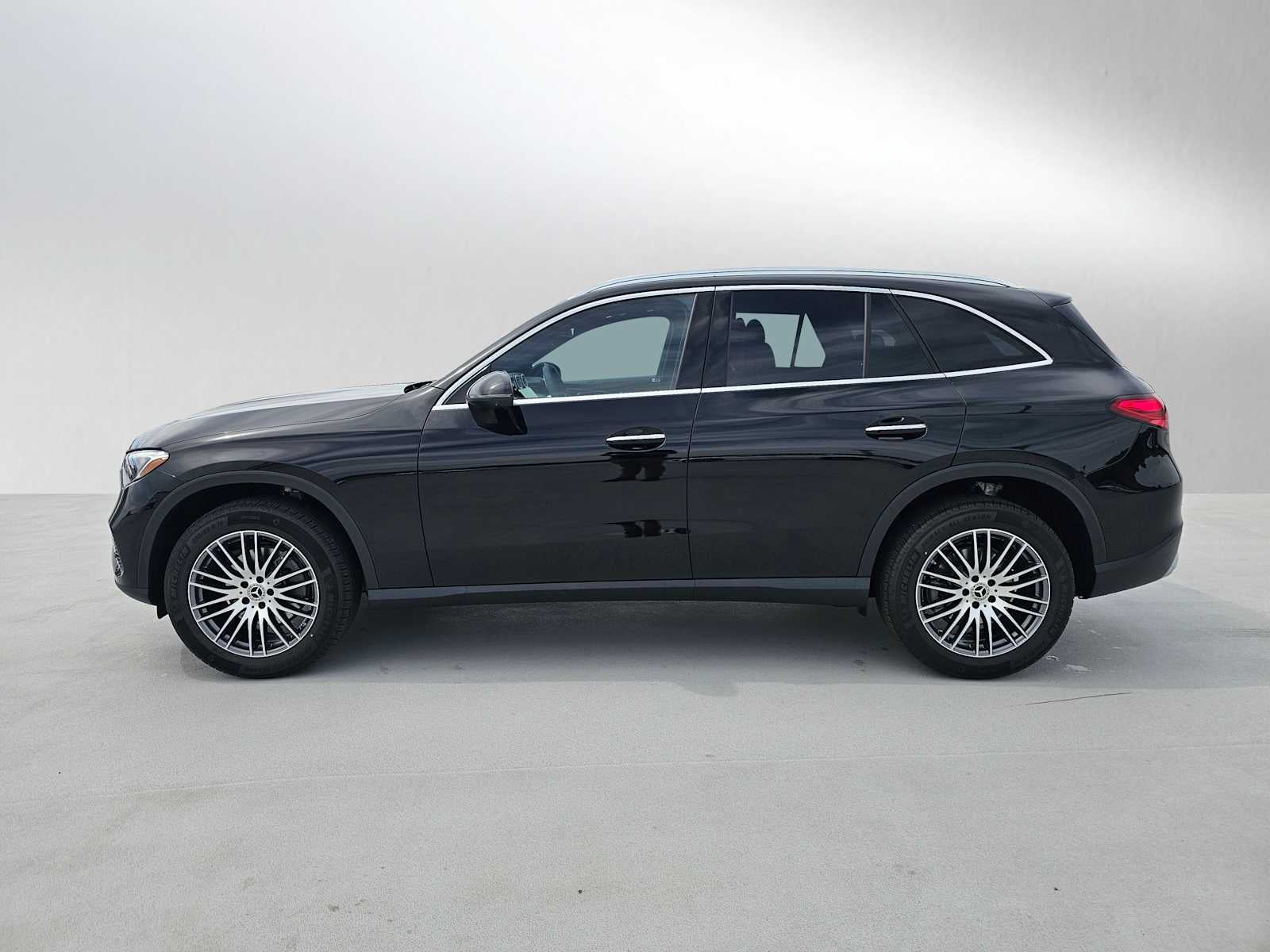 2026 Mercedes-Benz GLC 300 SUV