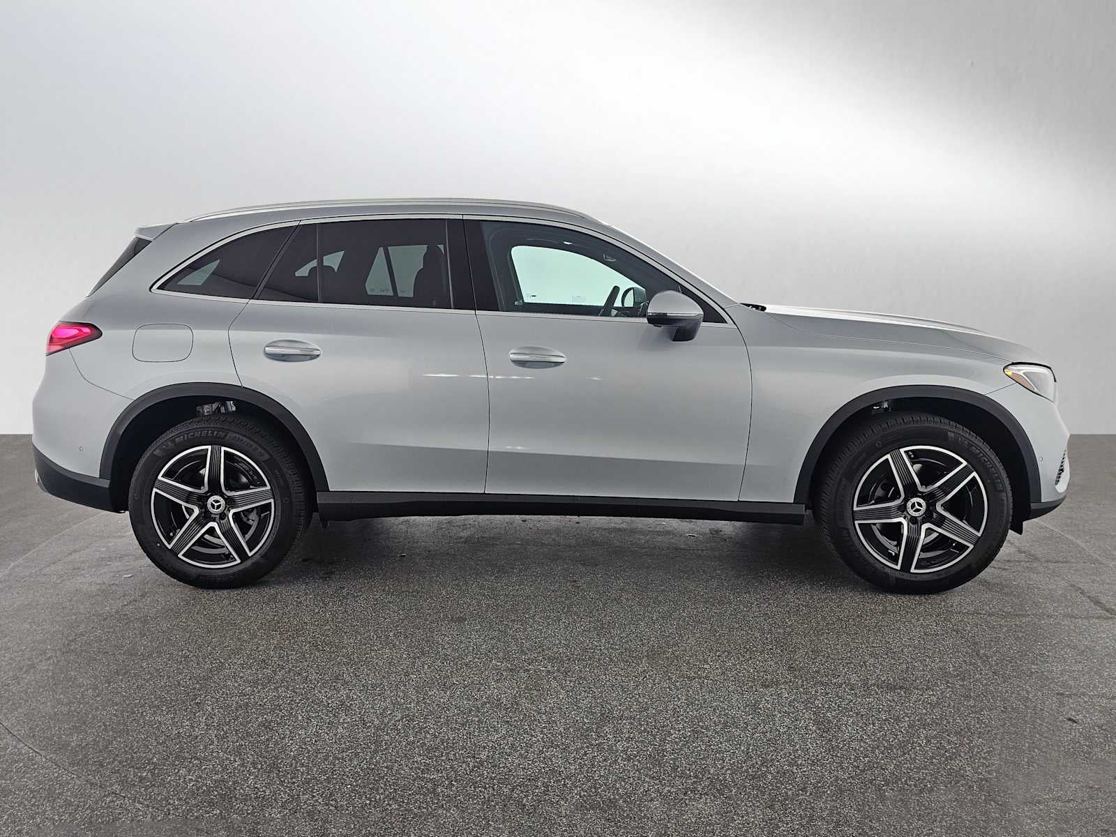 2026 Mercedes-Benz GLC 300 SUV