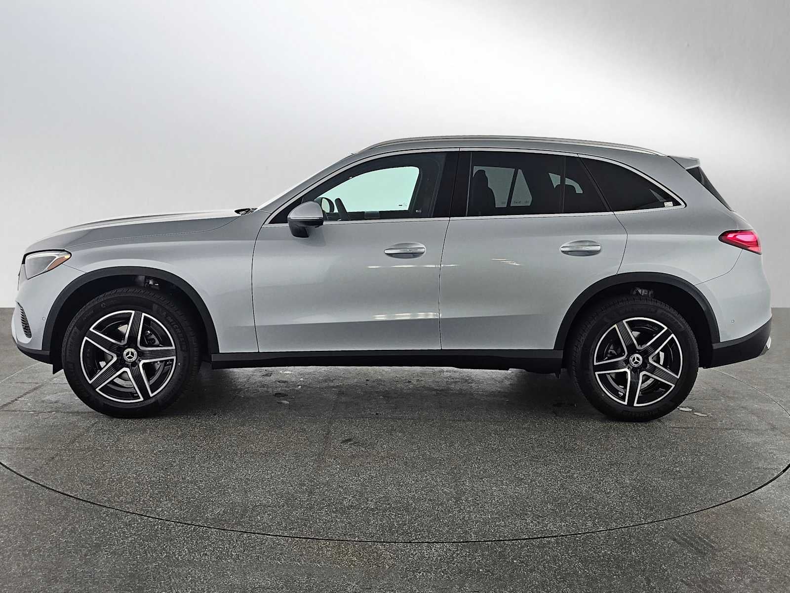 2026 Mercedes-Benz GLC 300 SUV