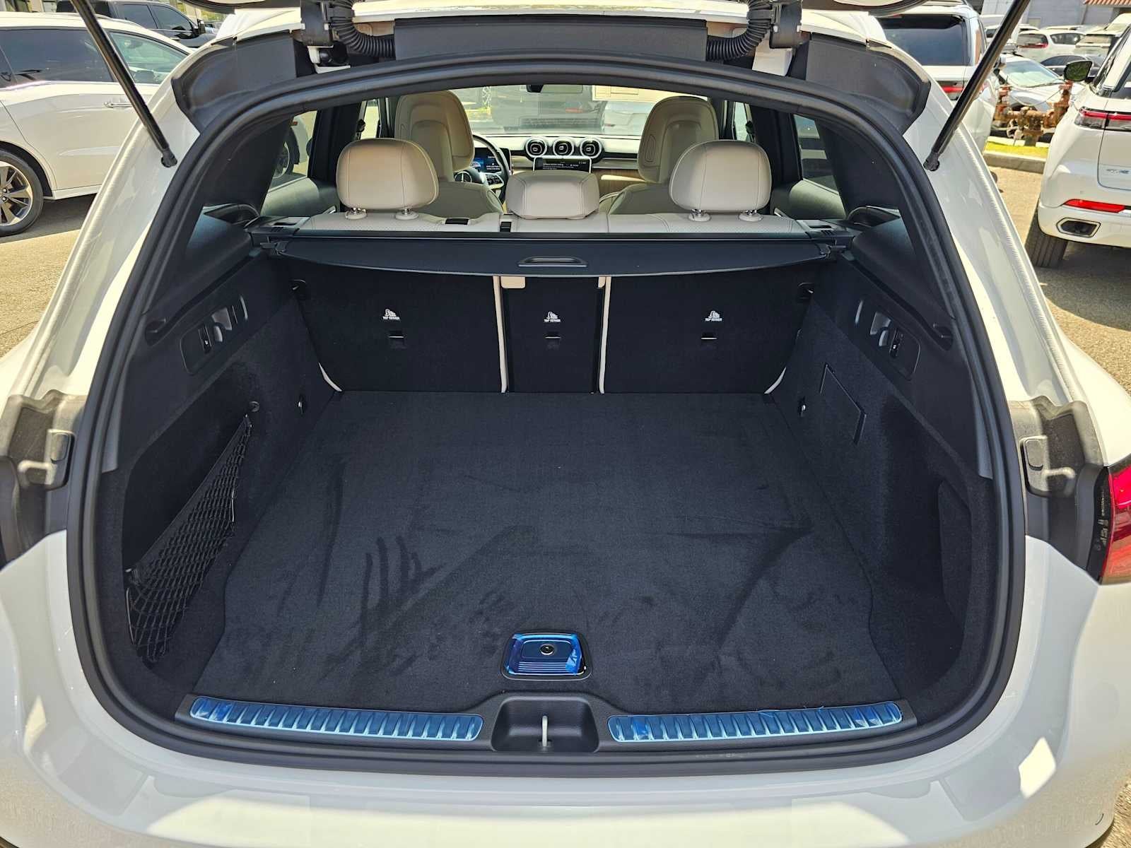 2026 Mercedes-Benz GLC 300 SUV