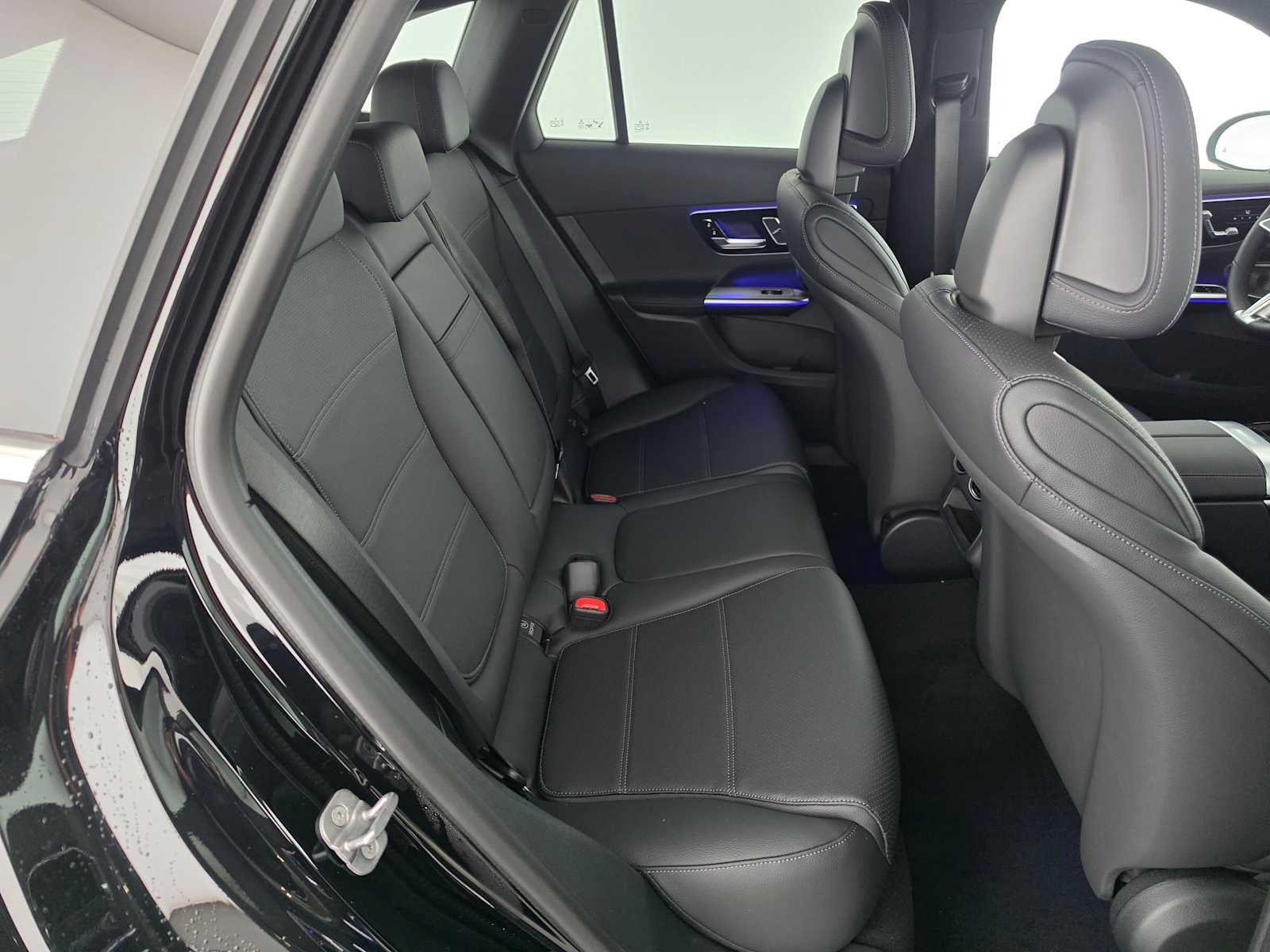 2027 Mercedes-Benz GLC 300 SUV