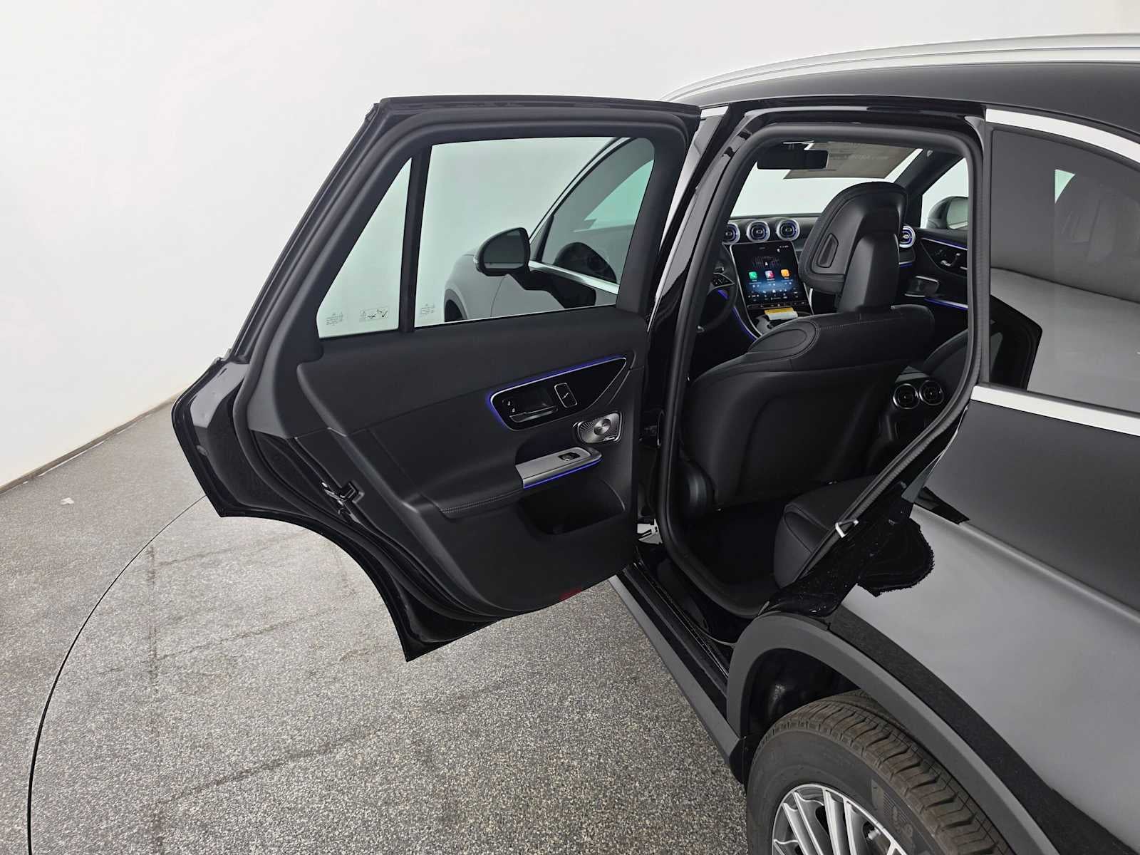 2027 Mercedes-Benz GLC 300 SUV