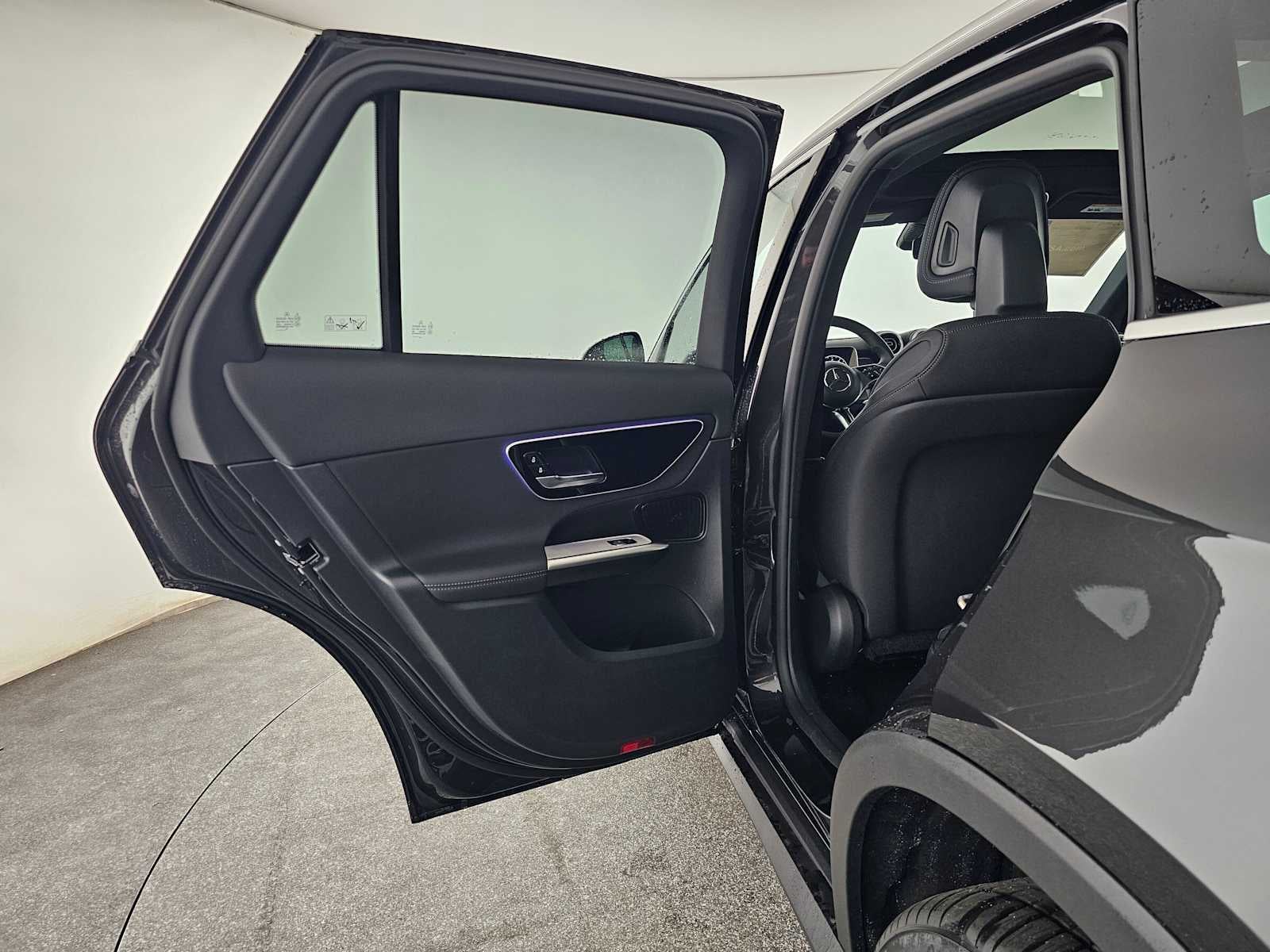 2027 Mercedes-Benz GLC 300 SUV