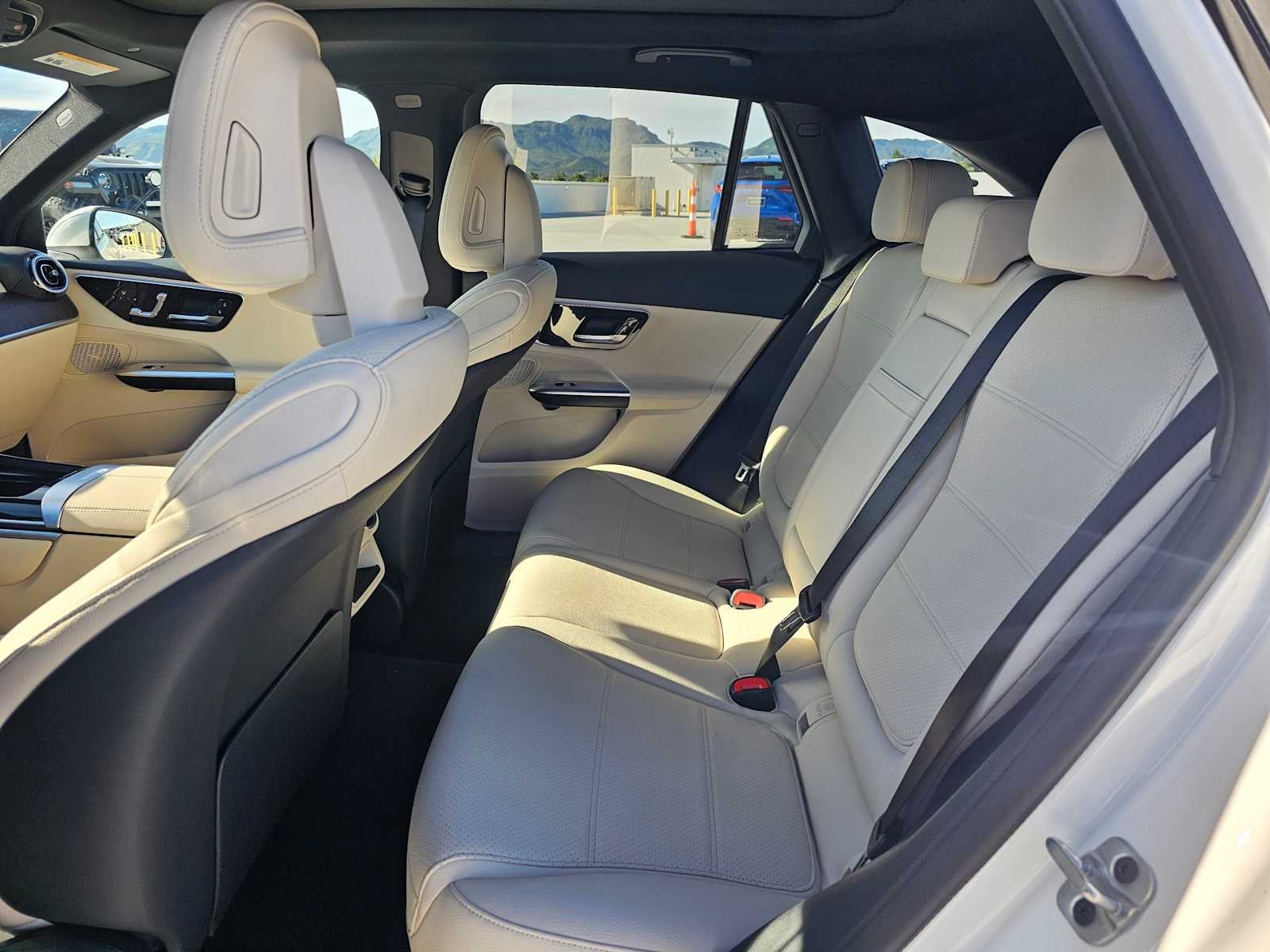 2026 Mercedes-Benz GLC 300 GLC 300