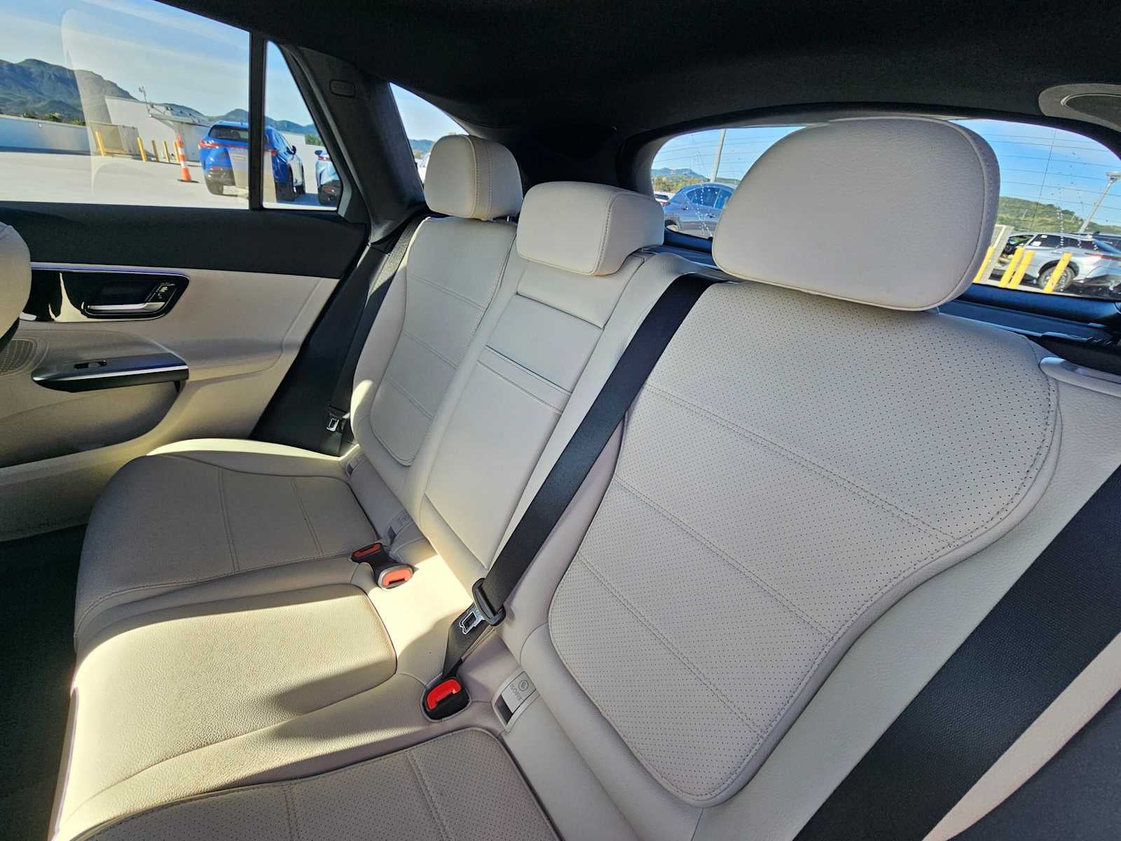 2026 Mercedes-Benz GLC 300 GLC 300