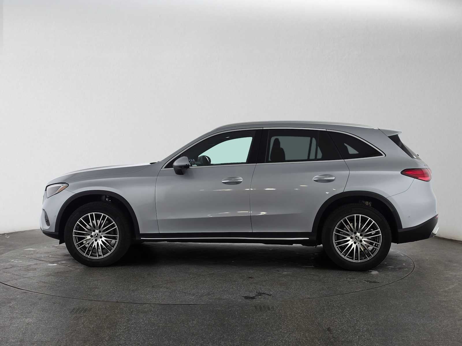 2027 Mercedes-Benz GLC 300 SUV