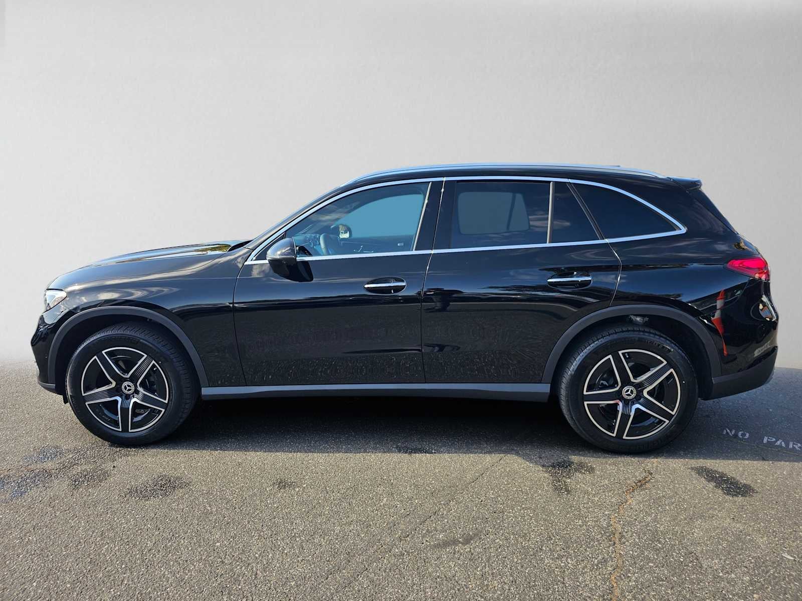 2026 Mercedes-Benz GLC 300 4MATIC® SUV