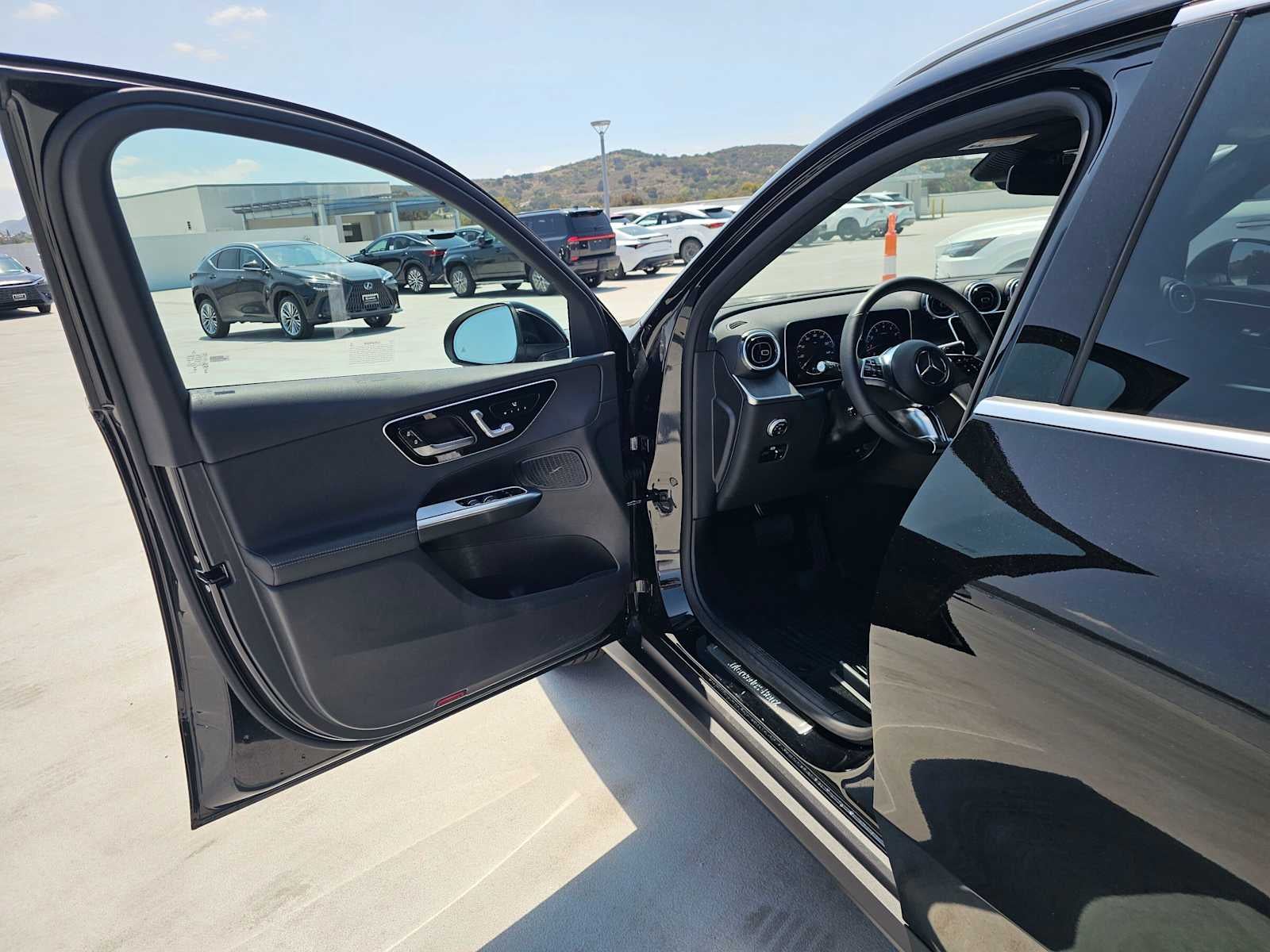 2026 Mercedes-Benz GLC 300 4MATIC® SUV
