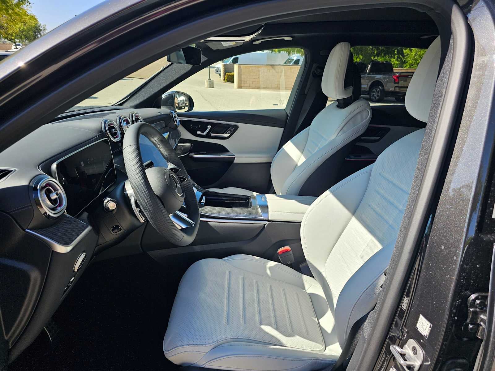2026 Mercedes-Benz GLC 300 4MATIC® SUV