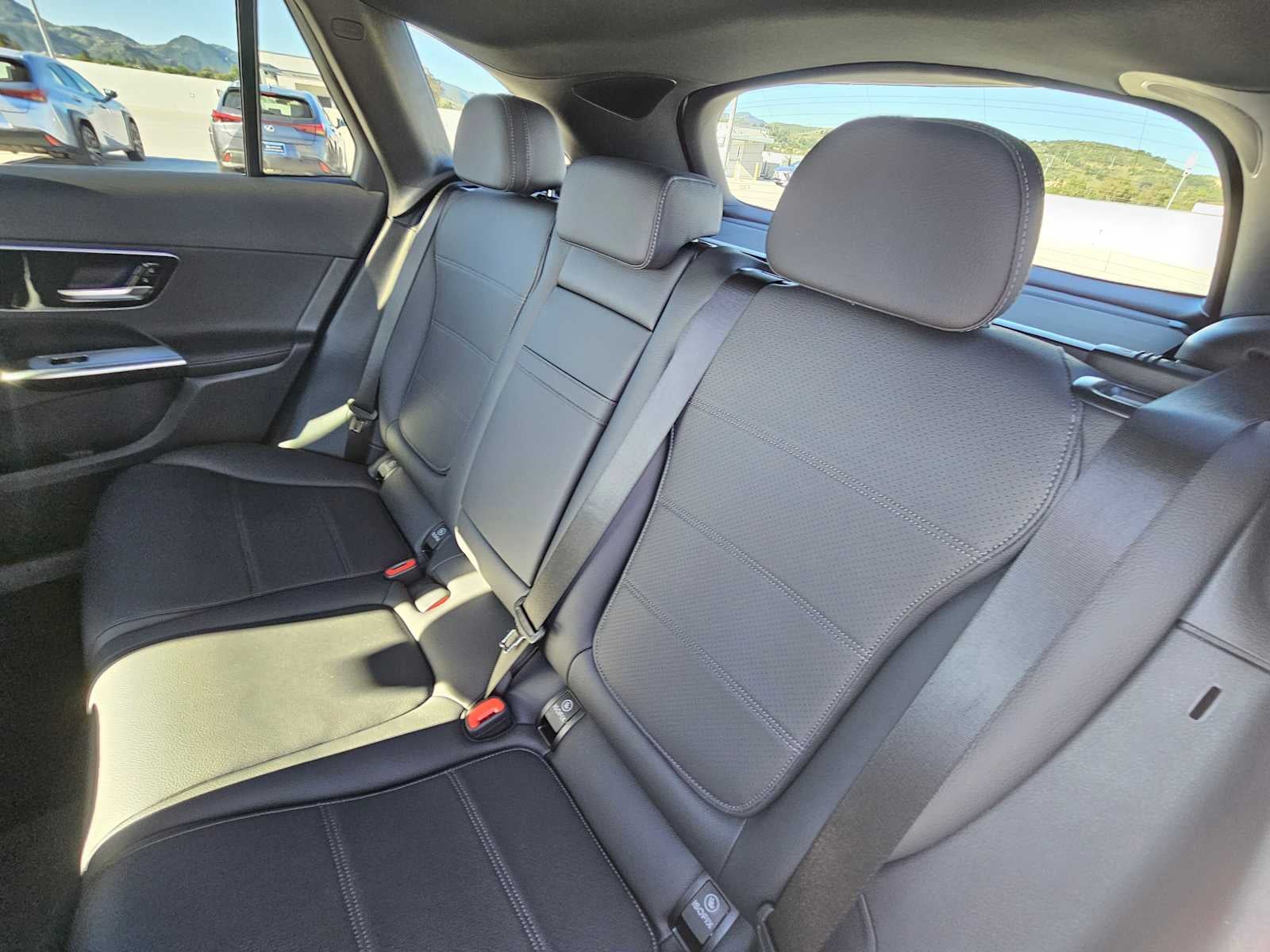 2026 Mercedes-Benz GLC 300 GLC 300