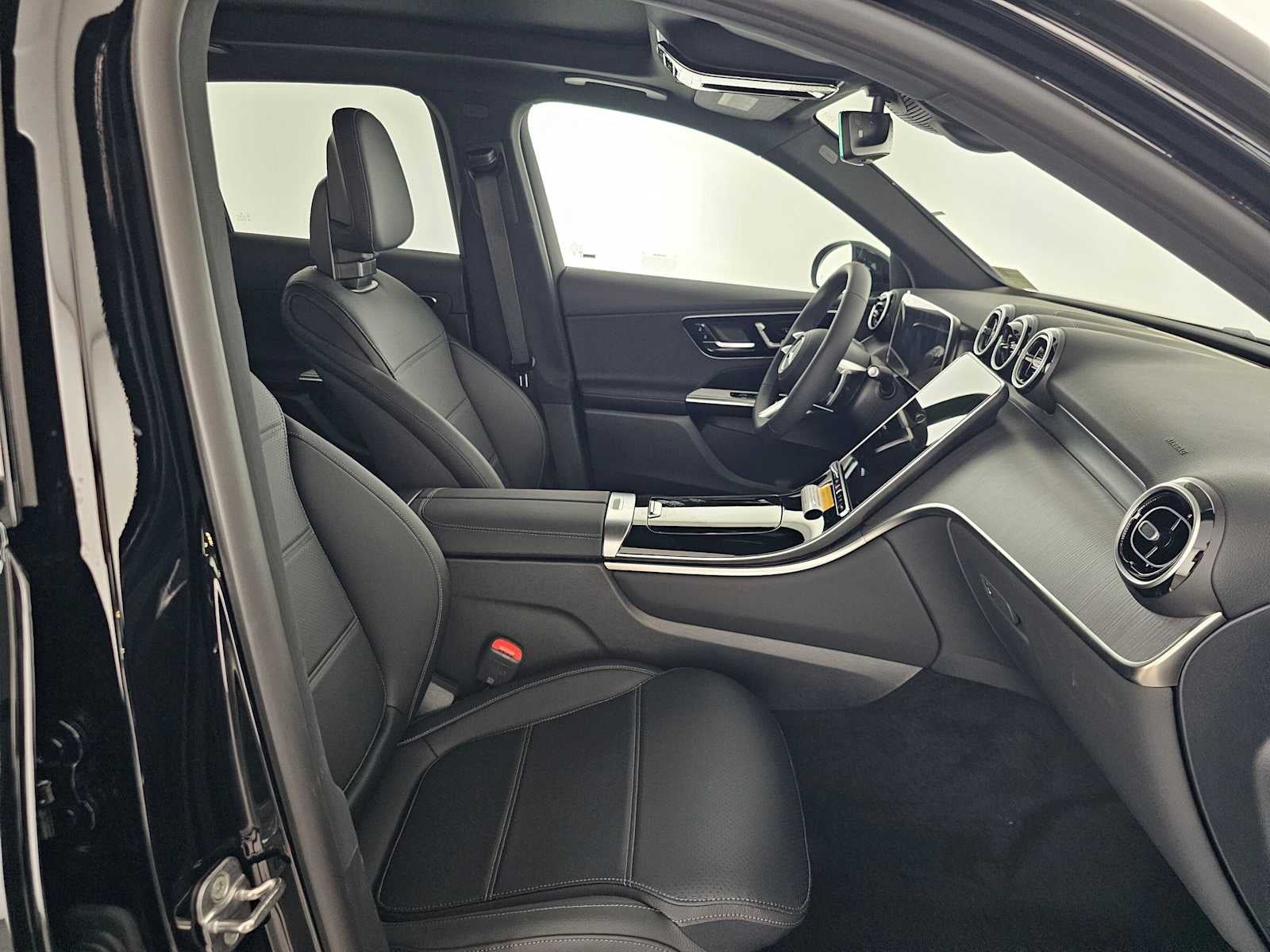 2027 Mercedes-Benz GLC 300 4MATIC® SUV