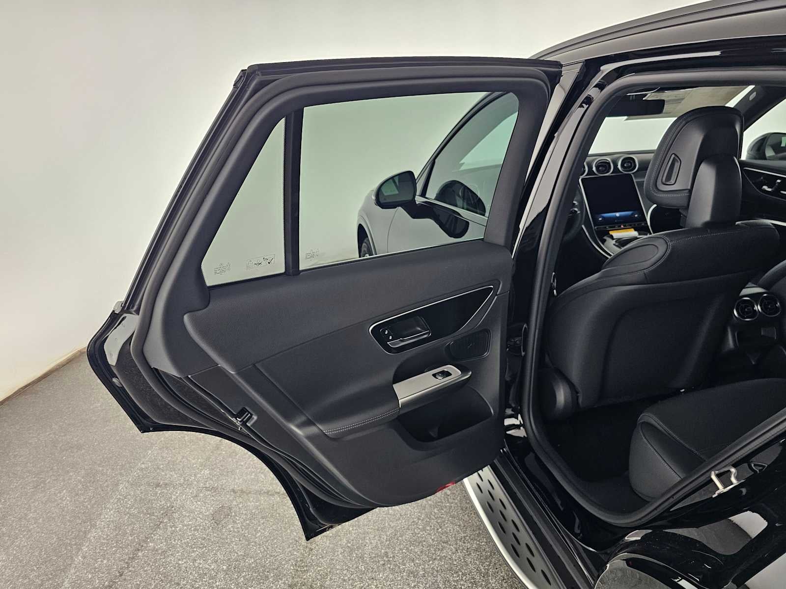 2027 Mercedes-Benz GLC 300 4MATIC® SUV