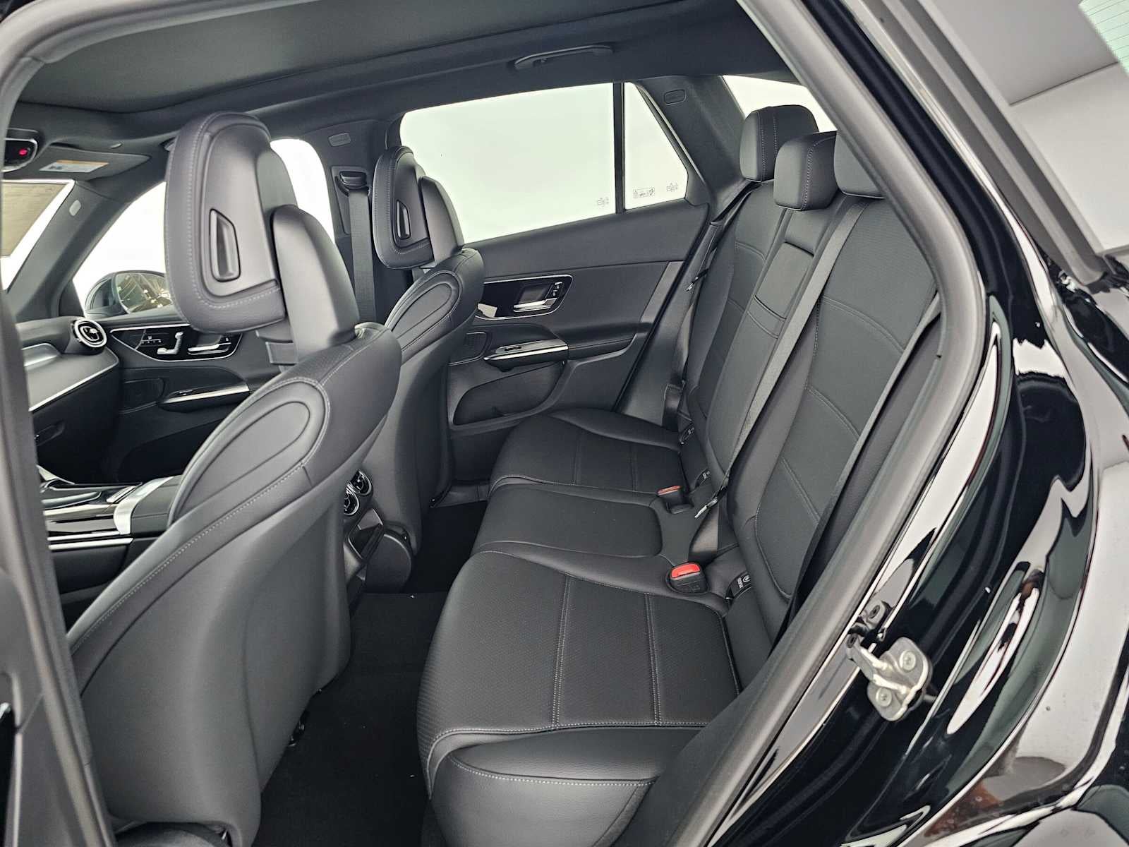 2027 Mercedes-Benz GLC 300 4MATIC® SUV