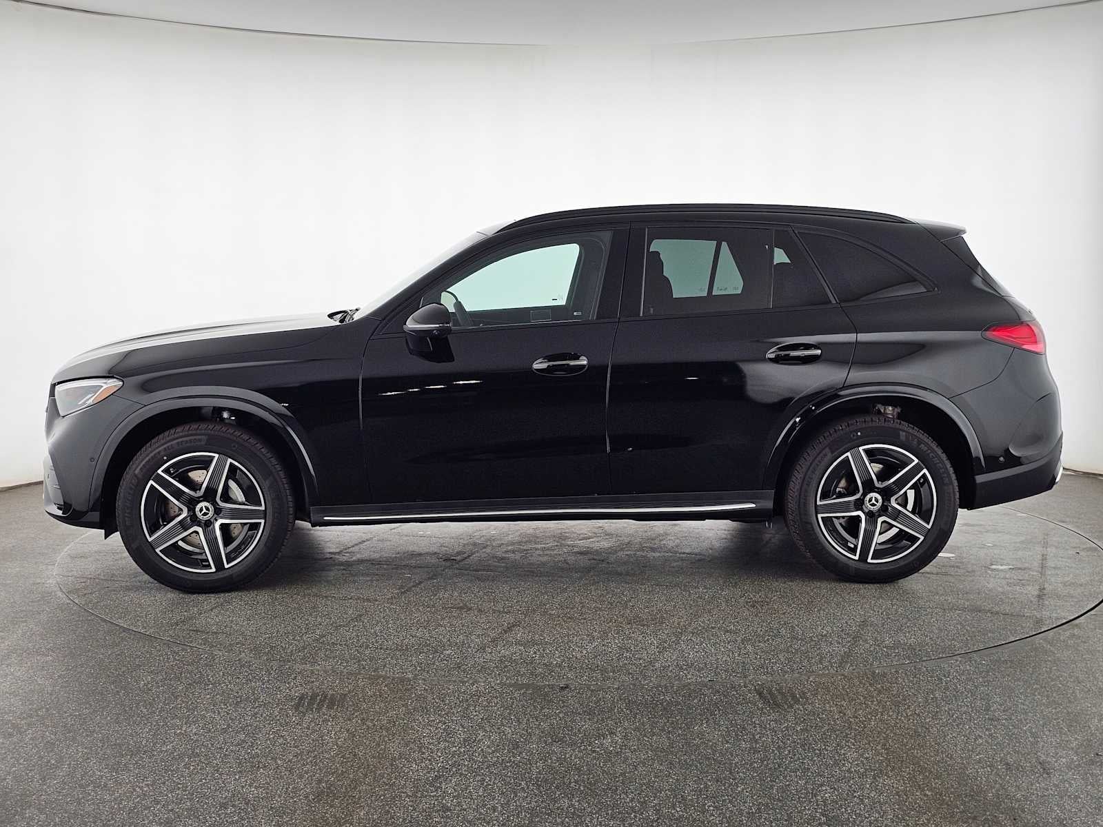 2027 Mercedes-Benz GLC 300 4MATIC® SUV