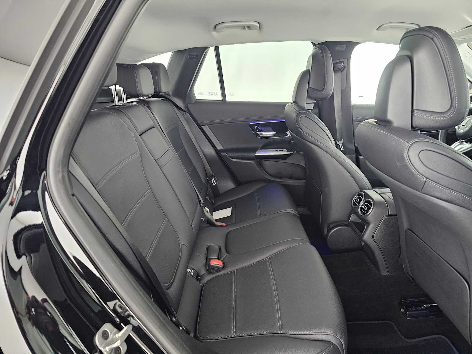 2025 Mercedes-Benz GLC 350e 4MATIC® SUV