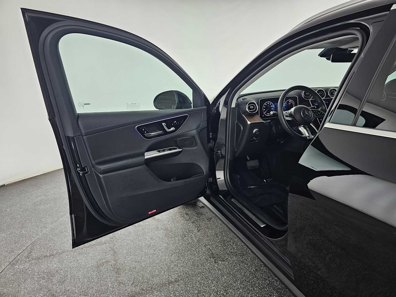 2025 Mercedes-Benz GLC 350e 4MATIC® SUV