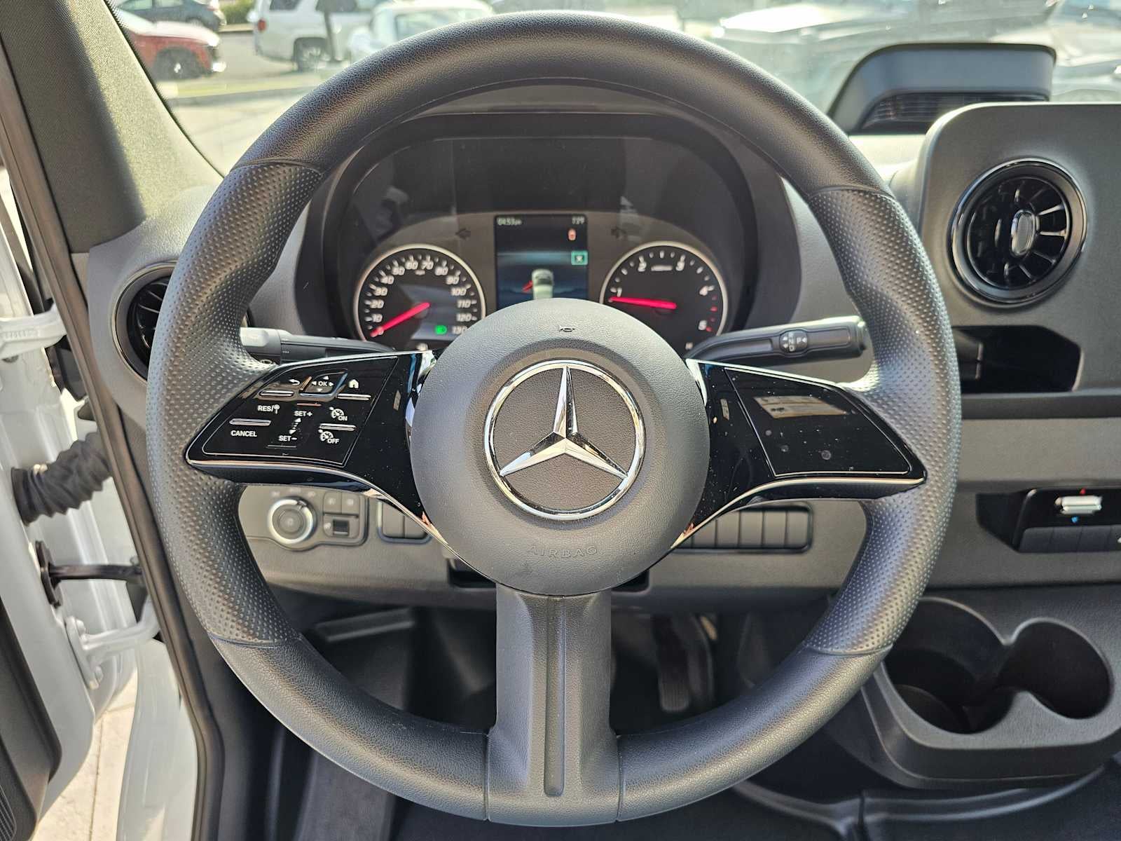 2025 Mercedes-Benz Sprinter 2500 Standard Roof I4 Diesel 144" RWD