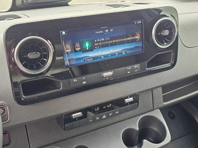 2025 Mercedes-Benz Sprinter 2500 Standard Roof I4 Diesel HO 144" RWD