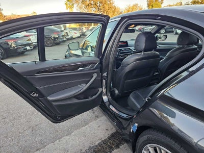 2018 BMW 540i 540i