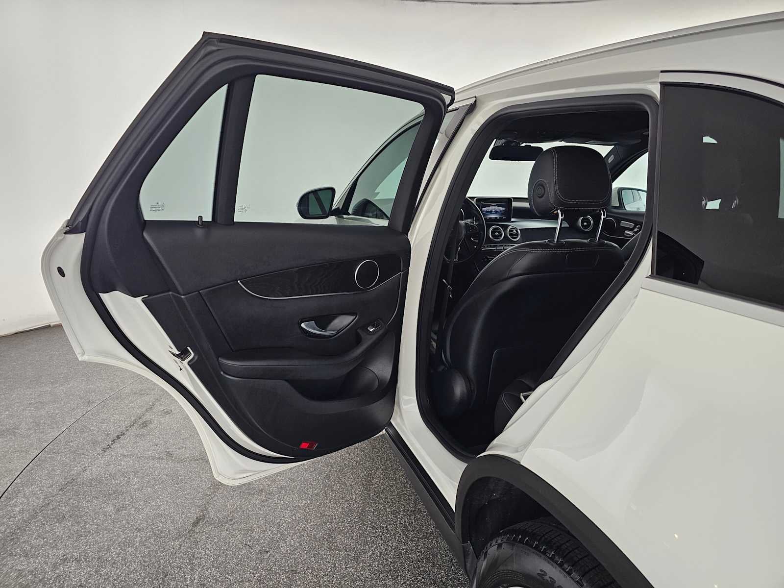2018 Mercedes-Benz GLC 300 SUV