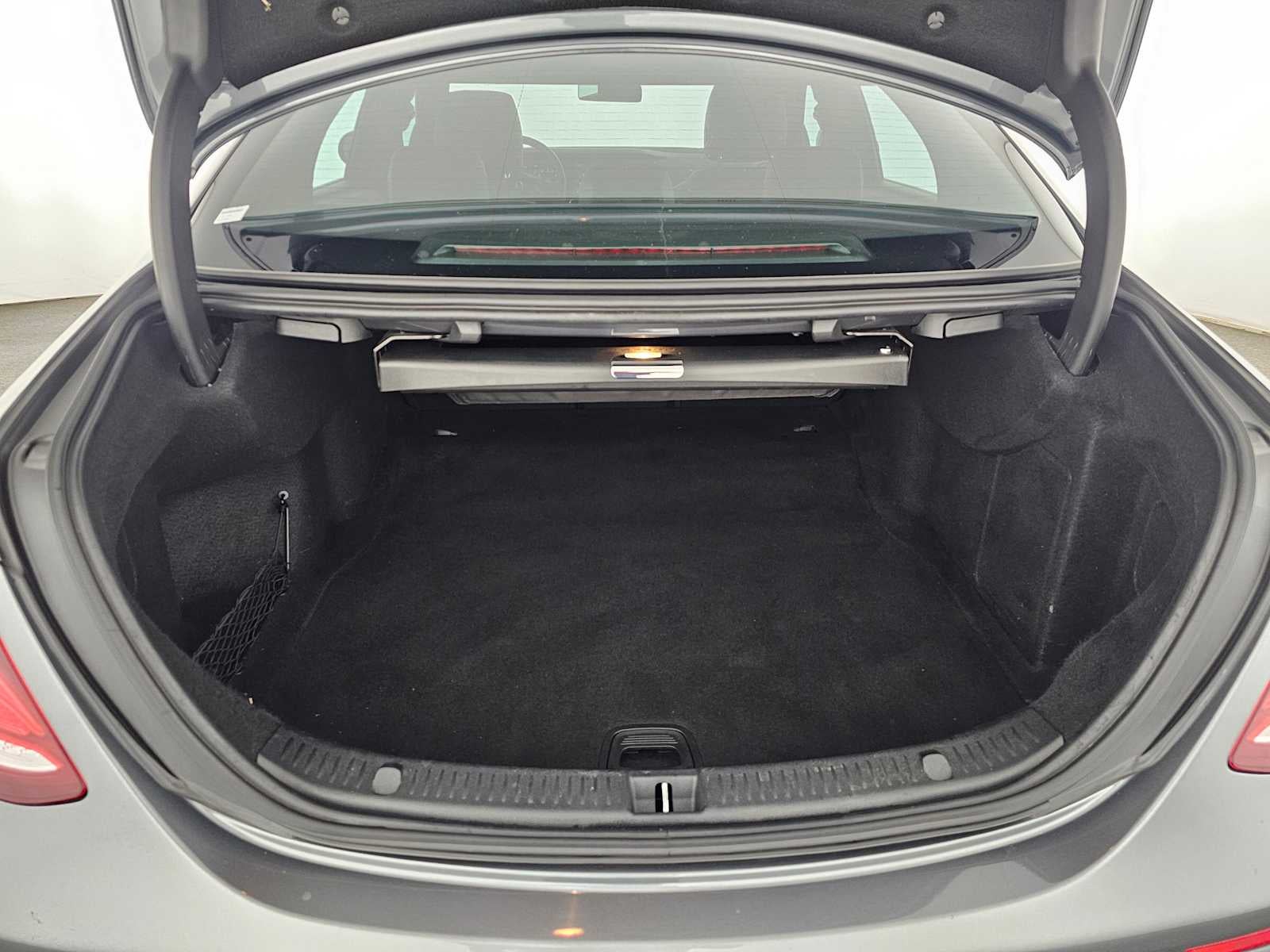 2017 Mercedes-Benz E 300 RWD Sedan