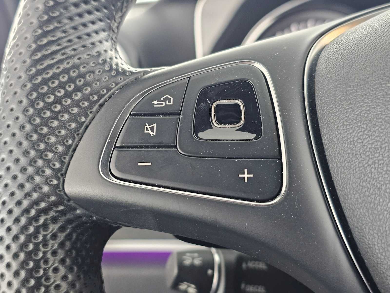 2017 Mercedes-Benz E 300 RWD Sedan