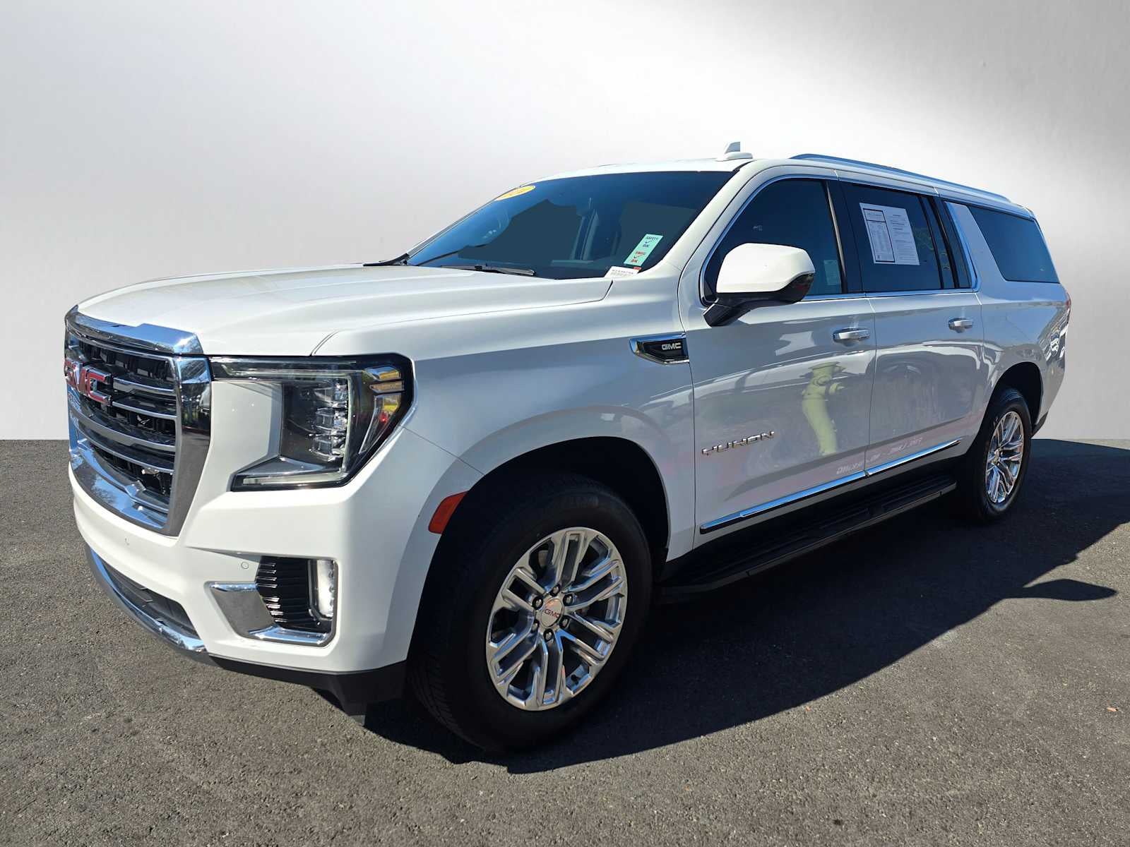 2024 GMC Yukon XL SLT