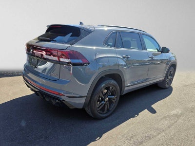 2025 Volkswagen Atlas Cross Sport 2.0T SEL R-Line Black