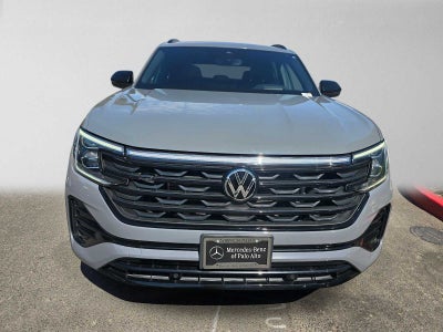 2025 Volkswagen Atlas Cross Sport 2.0T SEL R-Line Black