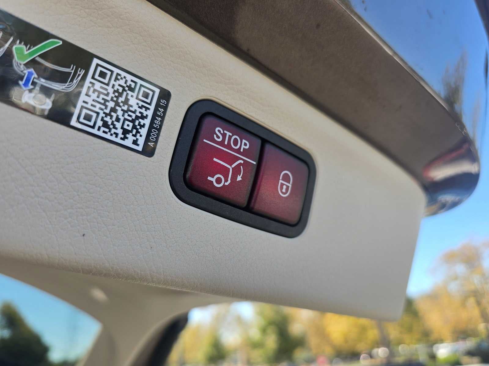 2027 Mercedes-Benz EQS 400 4MATIC® SUV