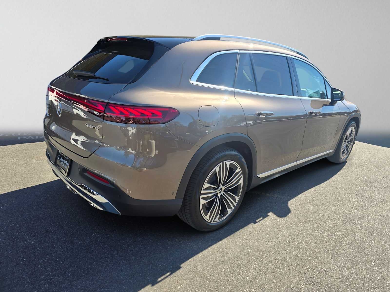 2027 Mercedes-Benz EQS 400 4MATIC® SUV
