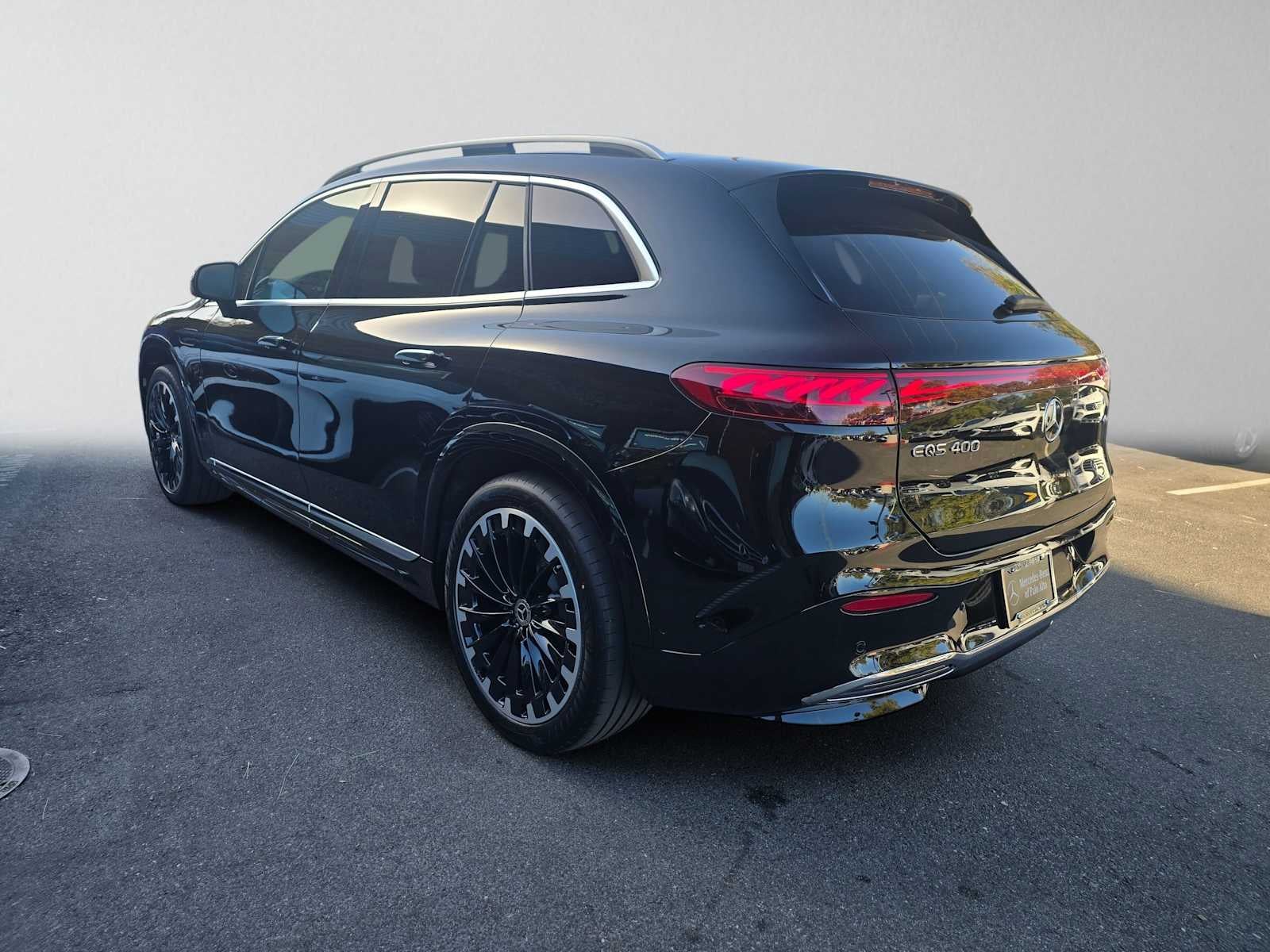 2027 Mercedes-Benz EQS 400 4MATIC® SUV