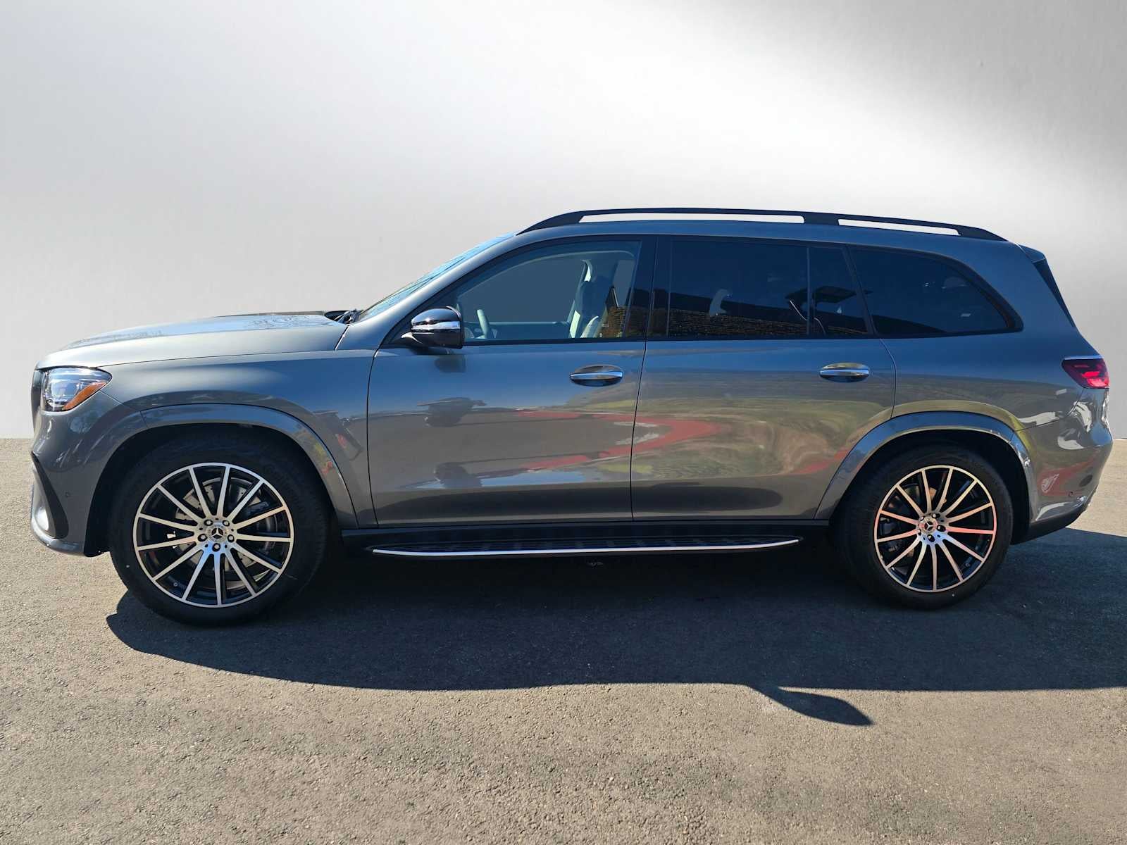 2026 Mercedes-Benz GLS 450 GLS 450