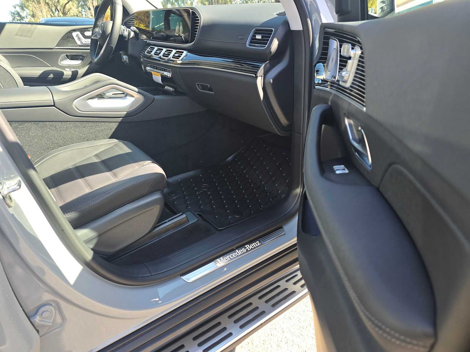 2026 Mercedes-Benz GLS 450 GLS 450