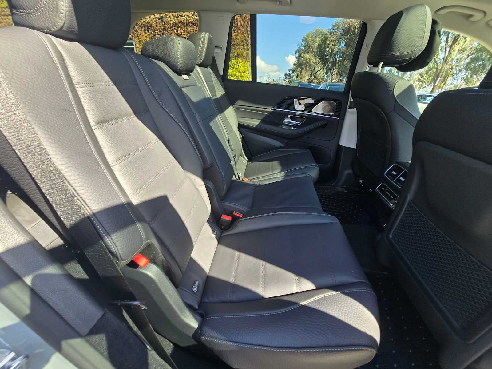 2026 Mercedes-Benz GLS 450 GLS 450