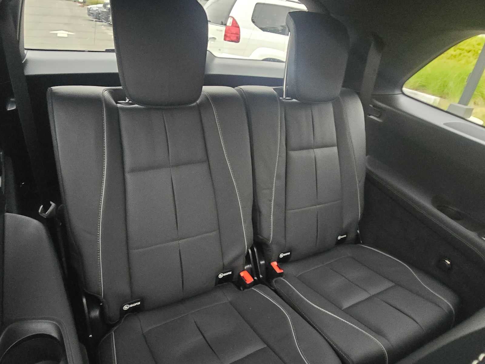 2026 Mercedes-Benz GLS 450 GLS 450