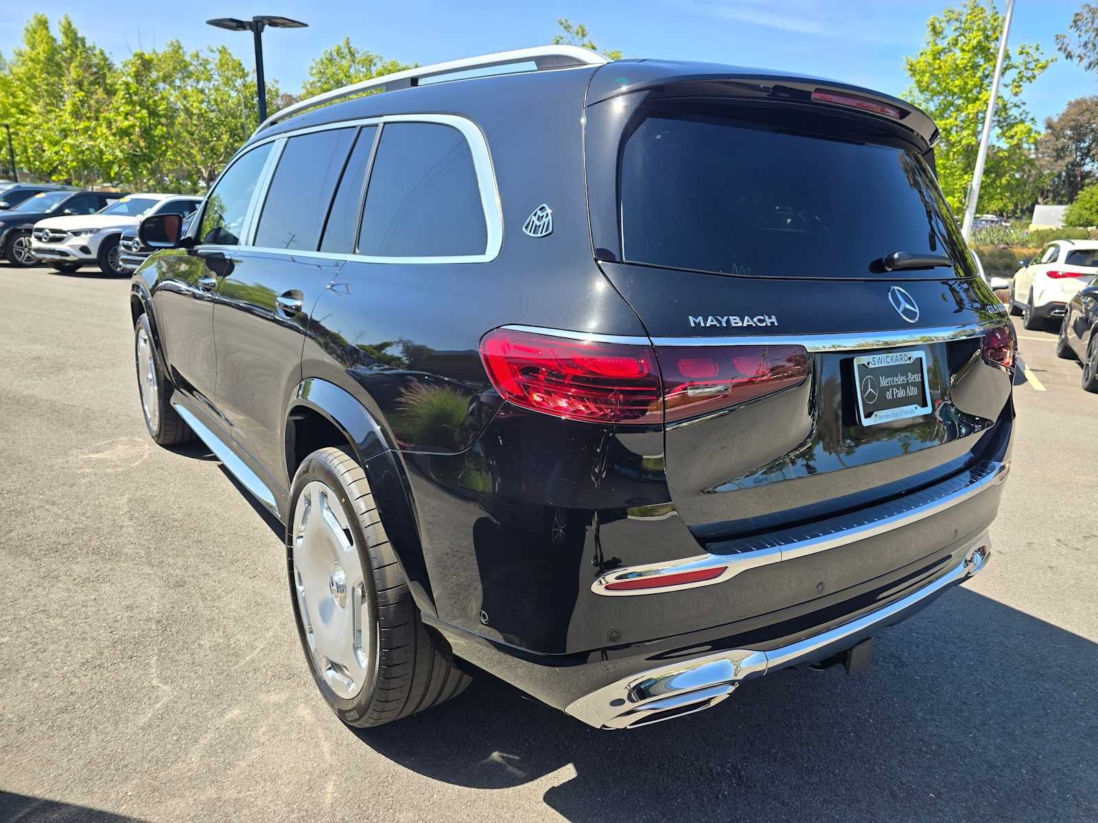 2026 Mercedes-Benz Maybach GLS 600 4MATIC® SUV