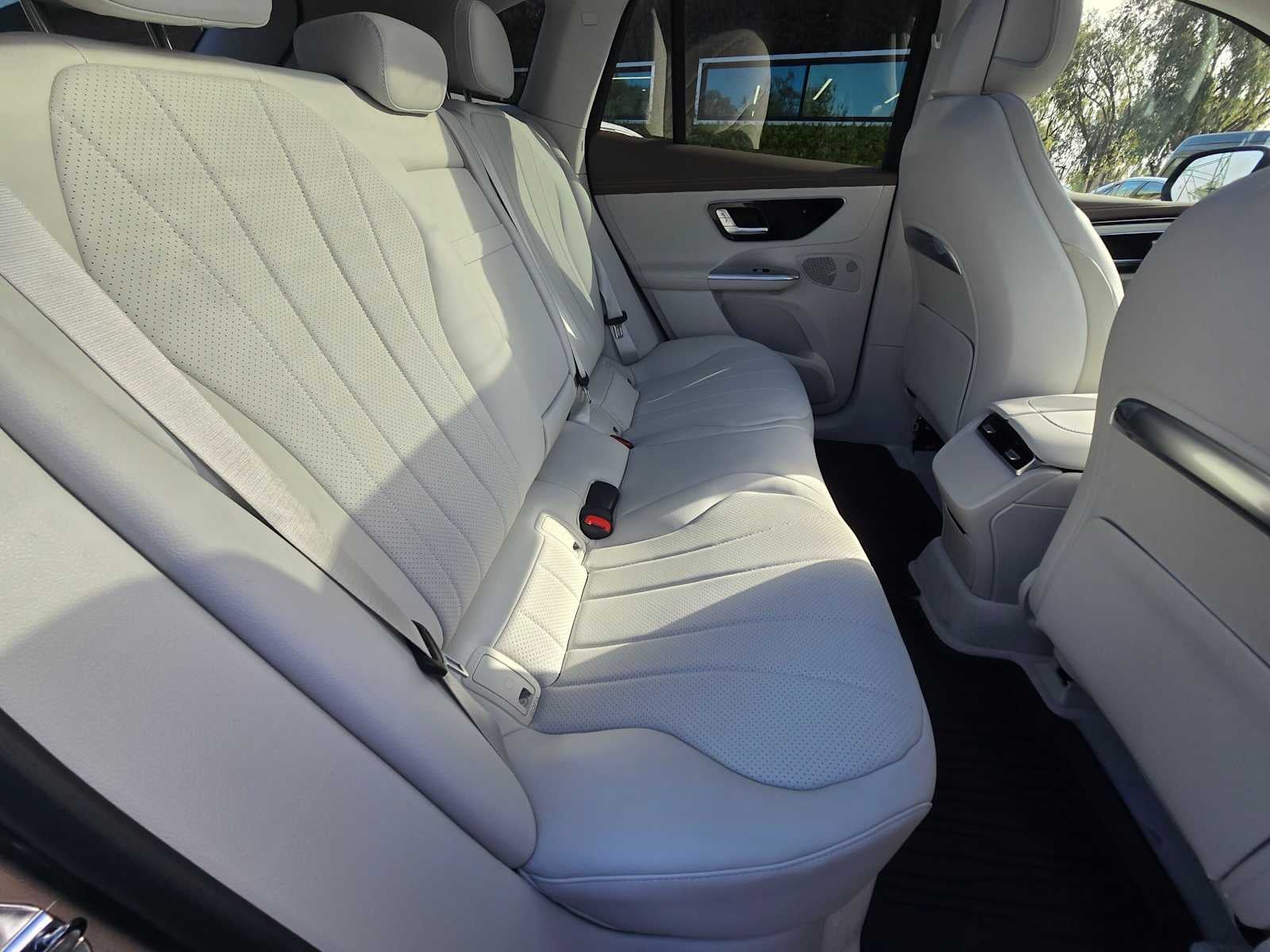 2027 Mercedes-Benz EQE 320 4MATIC® SUV