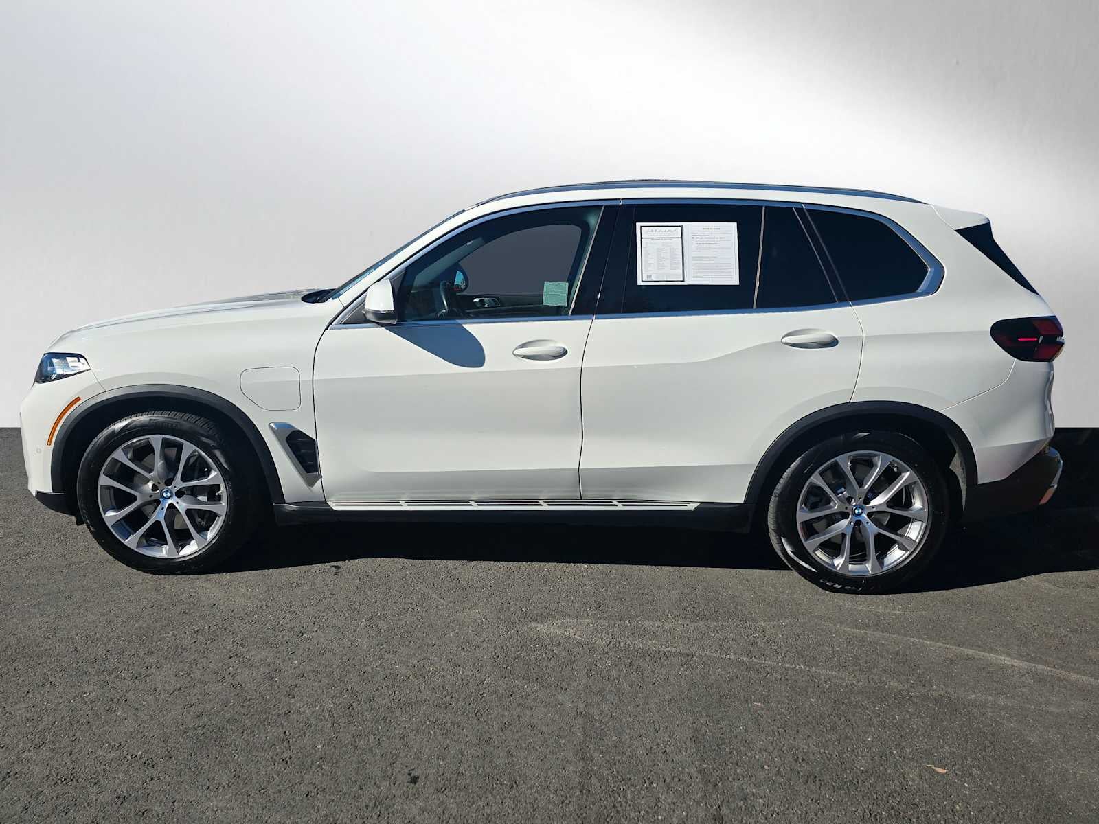 2025 BMW X5 xDrive50e
