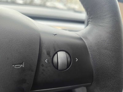 2023 Tesla Model 3 RWD