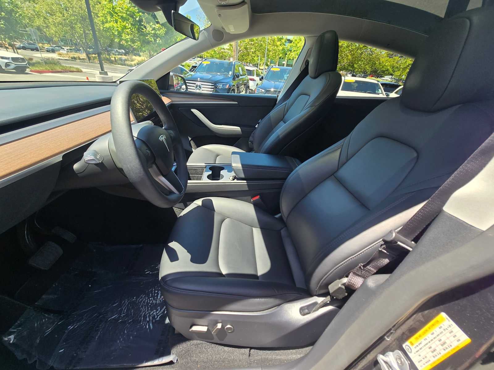 2024 Tesla Model Y Long Range