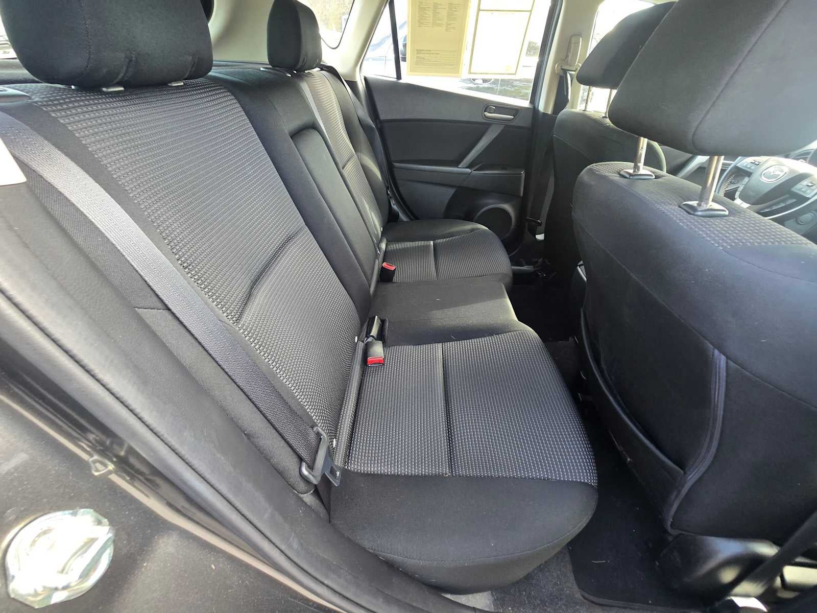 2013 Mazda Mazda3 i Touring