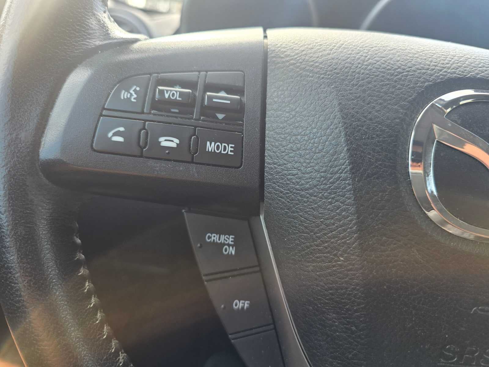 2013 Mazda Mazda3 i Touring