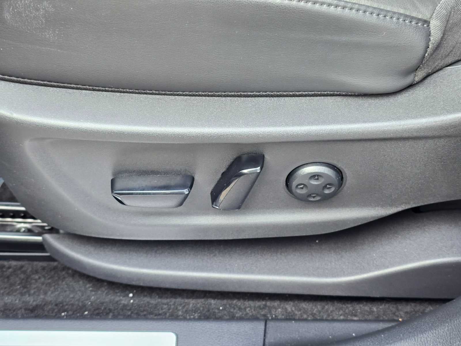 2024 Nissan Ariya ENGAGE