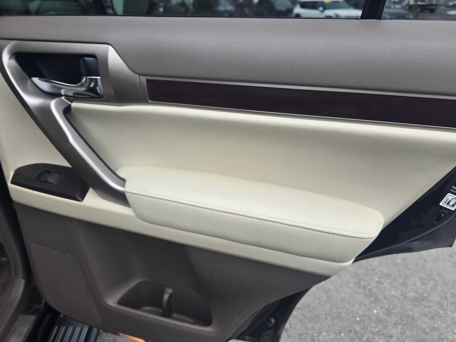 2014 Lexus GX 460 4WD 4dr