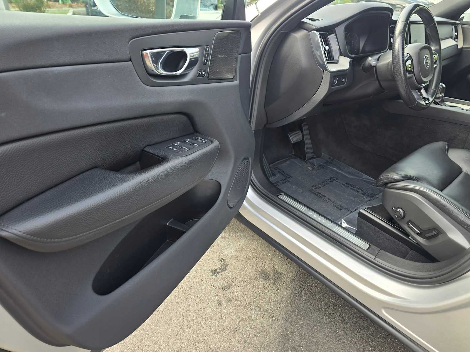 2019 Volvo XC60 Inscription